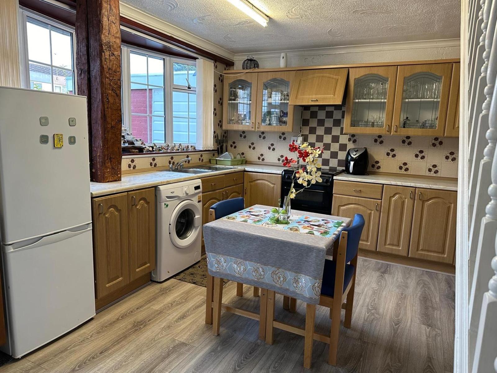 Nkdr Lodge Marston Green Экстерьер фото